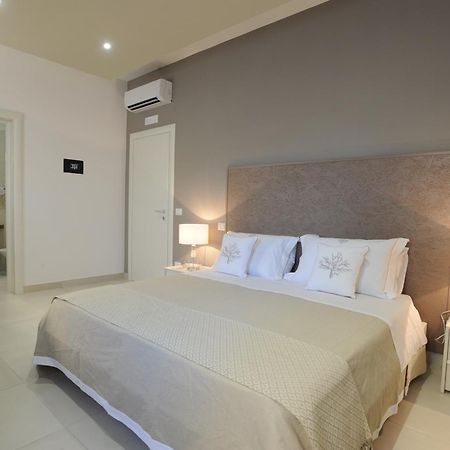 Filo Di Vento Hotel Porto Cesareo Exterior photo