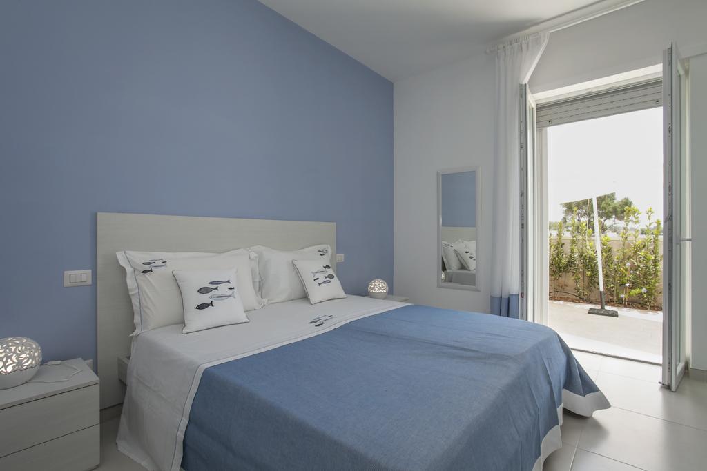 Filo Di Vento Hotel Porto Cesareo Exterior photo